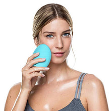 Load image into Gallery viewer, FOREO LUNA 2 Personalized Facial Cleansing Brush and Anti-Aging Facial Massager for Oily Skin